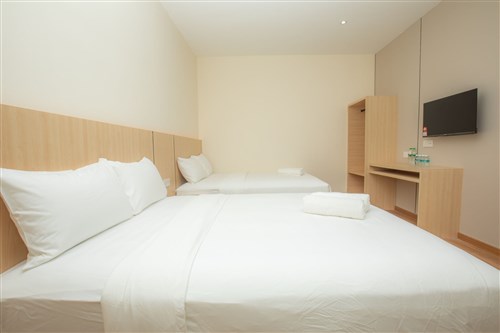 Suite Triple Room